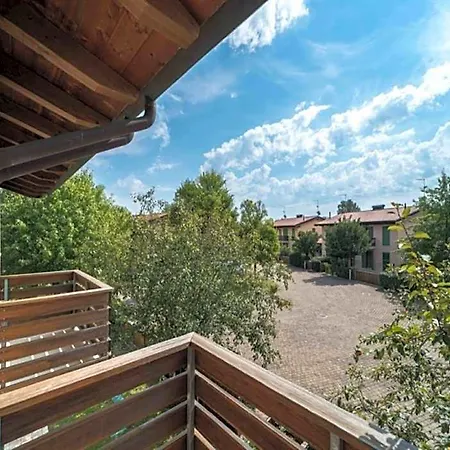 فندق Stunning With Garden And Shared Swimming Pool *