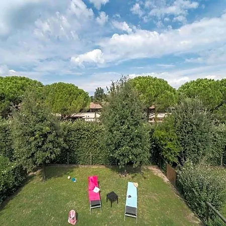 فندق Stunning With Garden And Shared Swimming Pool