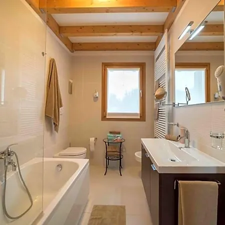 Stunning With Garden And Shared Swimming Pool Hotel Lignano Sabbiadoro